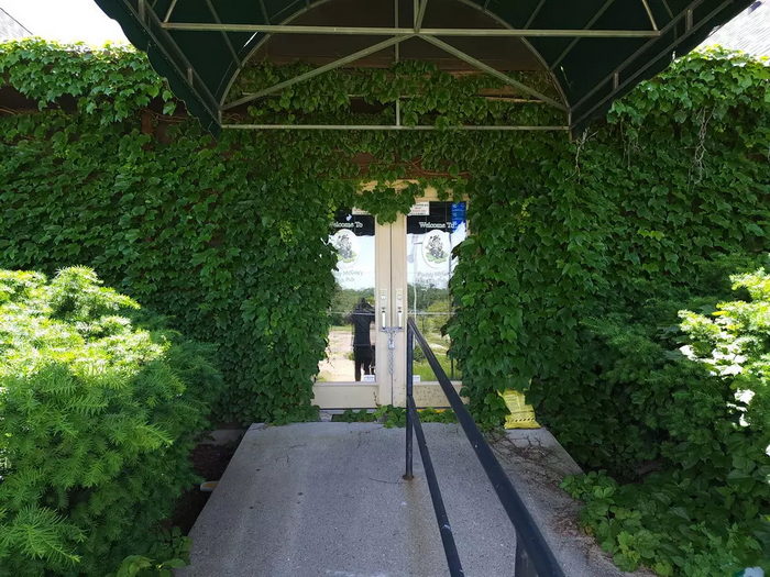 The Jewel of Grand Blanc - From Banana 1015 Radio (newer photo)